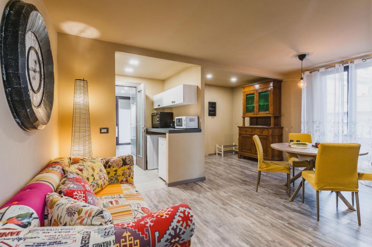 Ursino Apartment With Balcony By Wonderful Italy คาตาเนีย ภายนอก รูปภาพ